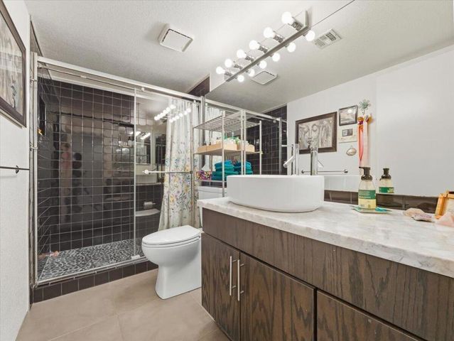 2001 Camino Parocela E O-107, Palm Springs, CA 92264