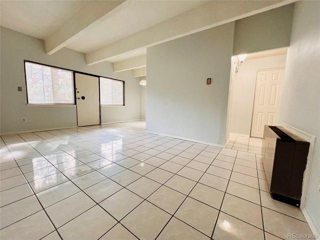 384 S Ironton St 203, Aurora, CO 80012
