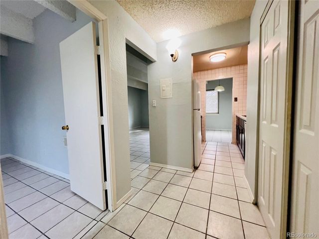 384 S Ironton St 203, Aurora, CO 80012