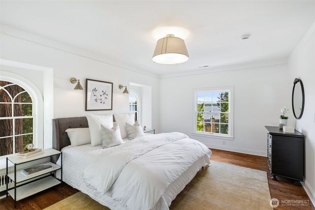 700 McGilvra Boulevard E, Seattle, WA 98112