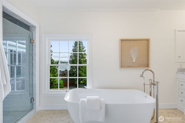 700 McGilvra Boulevard E, Seattle, WA 98112