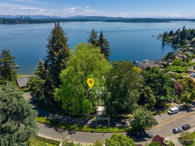 700 McGilvra Boulevard E, Seattle, WA 98112