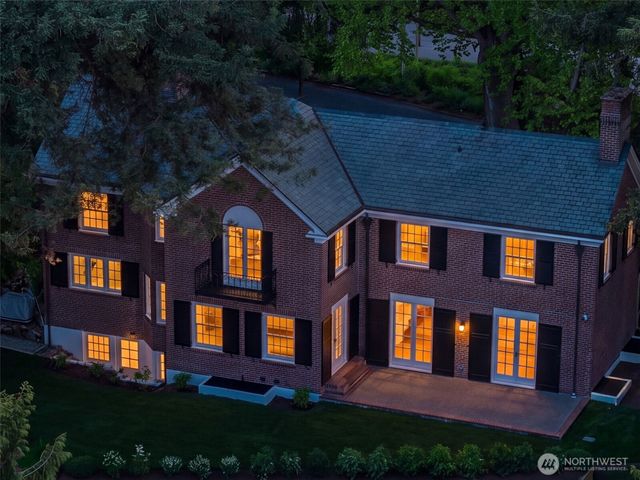 700 McGilvra Boulevard E, Seattle, WA 98112