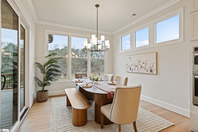 520 Rosedale Way, Seneca, SC 29672