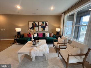 4921 LONGMIRE WAY #123, Chantilly, VA 20151