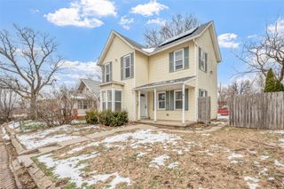 1124 Walker Street, Des Moines, IA 50316