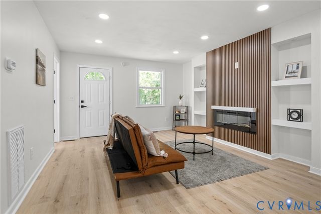 140 Gibbons Ave, Petersburg, VA 23803