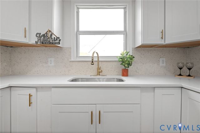 140 Gibbons Ave, Petersburg, VA 23803
