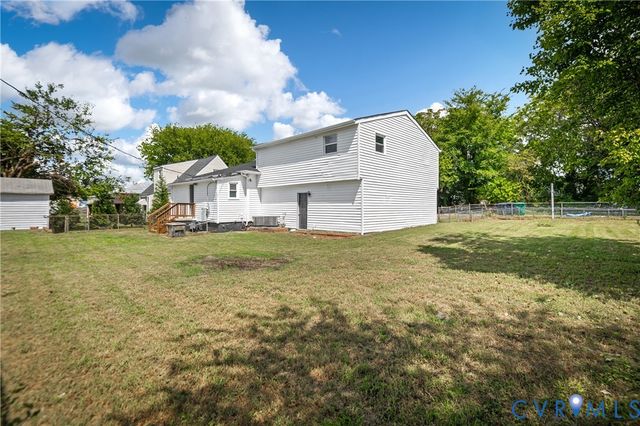 140 Gibbons Ave, Petersburg, VA 23803