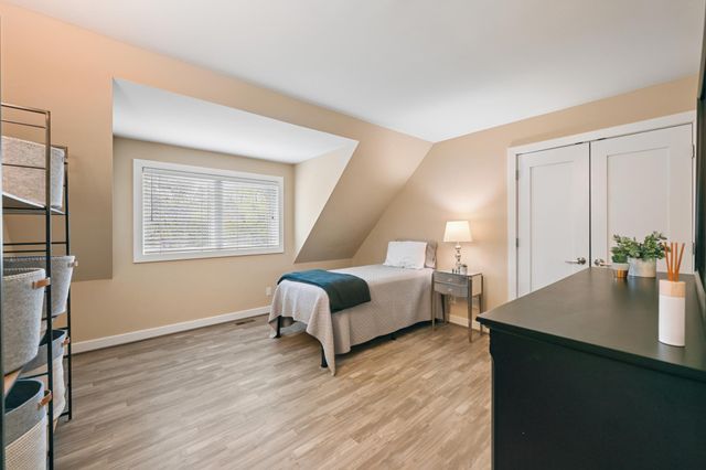 4160 Trillium Lane E, Mound, MN 55364