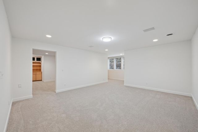 4160 Trillium Lane E, Mound, MN 55364