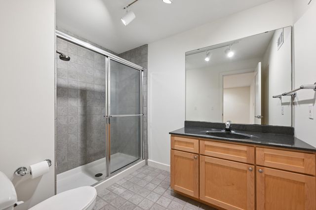 4160 Trillium Lane E, Mound, MN 55364