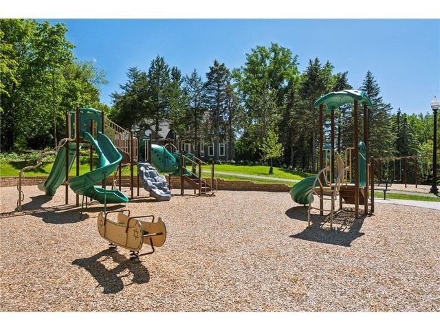 4160 Trillium Lane E, Mound, MN 55364