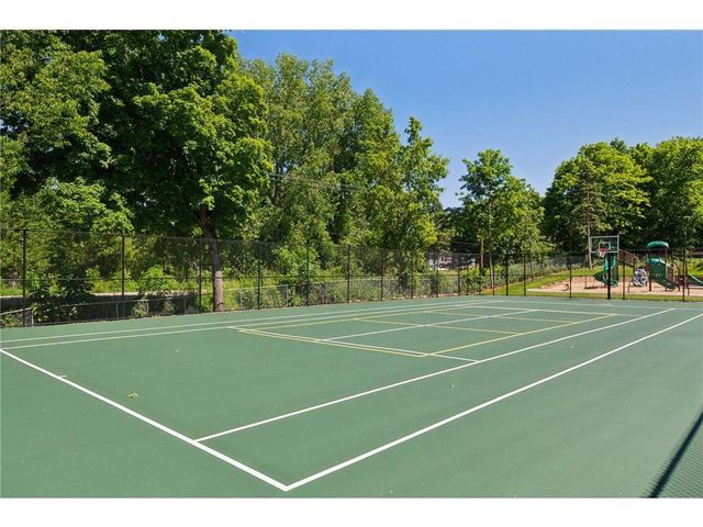 4160 Trillium Lane E, Mound, MN 55364