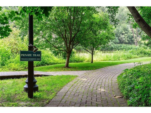 4160 Trillium Lane E, Mound, MN 55364