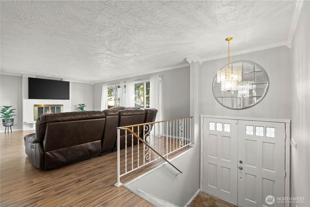 3907 SW 328th St, Federal Way, WA 98023