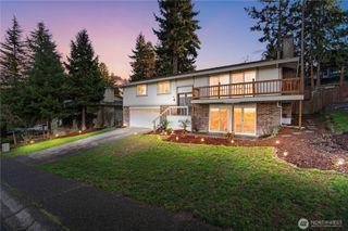 3907 SW 328th St, Federal Way, WA 98023