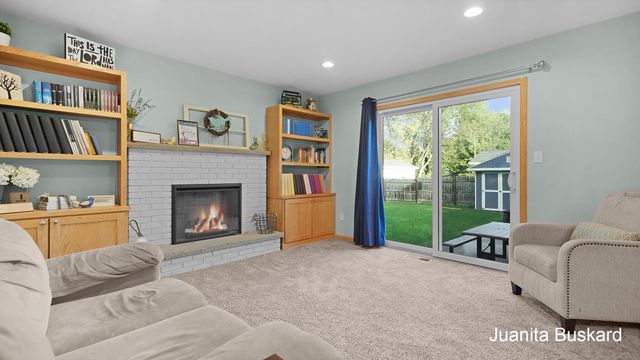 7719 Emberly Drive, Jenison, MI 49428
