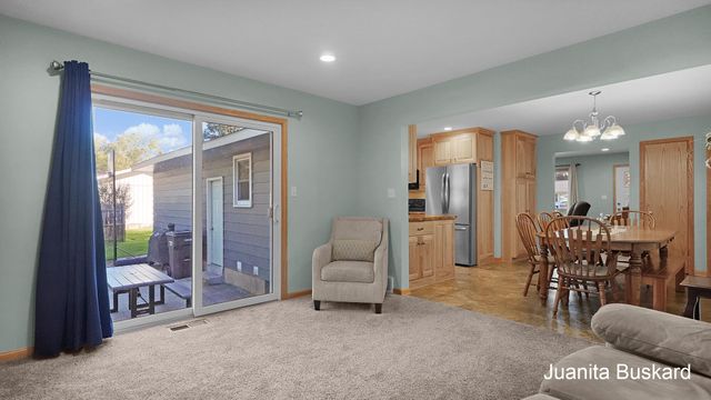 7719 Emberly Drive, Jenison, MI 49428
