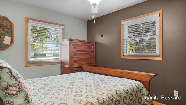 7719 Emberly Drive, Jenison, MI 49428