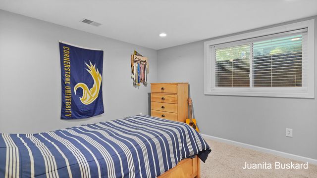 7719 Emberly Drive, Jenison, MI 49428