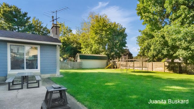 7719 Emberly Drive, Jenison, MI 49428