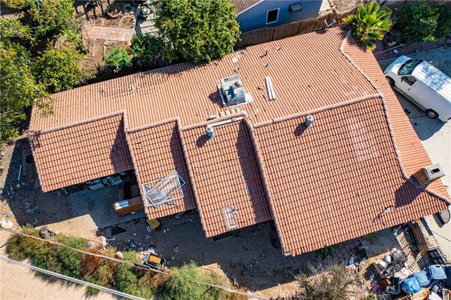 972 E Lynwood Drive, San Bernardino, CA 92404