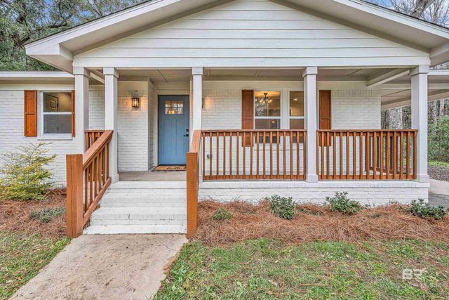659 Nichols Avenue, Fairhope, AL 36532