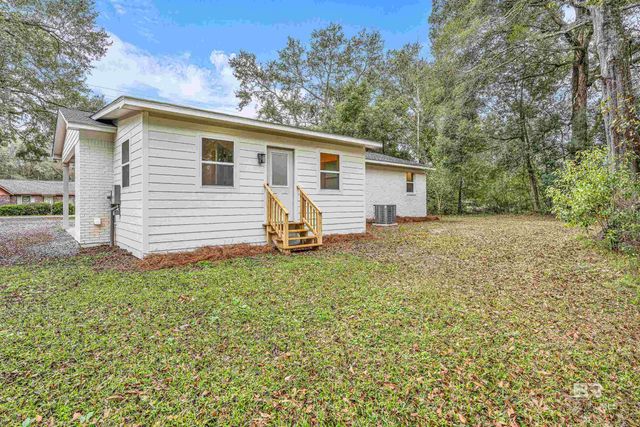 659 Nichols Avenue, Fairhope, AL 36532