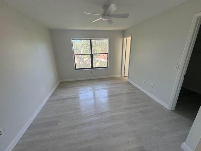 4241 W Mcnab Road W 32, Pompano Beach, FL 33069