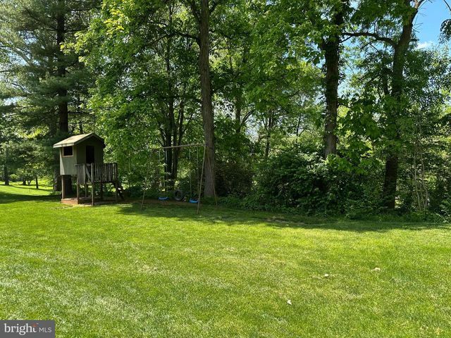 583 MILLER RD, Elizabethtown, PA 17022