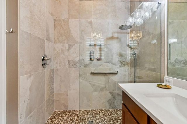 112 SUFFOLK COURT, Deland, FL 32724