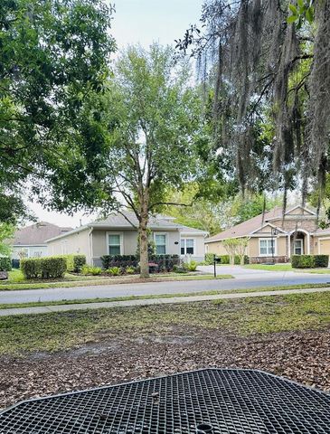 112 SUFFOLK COURT, Deland, FL 32724