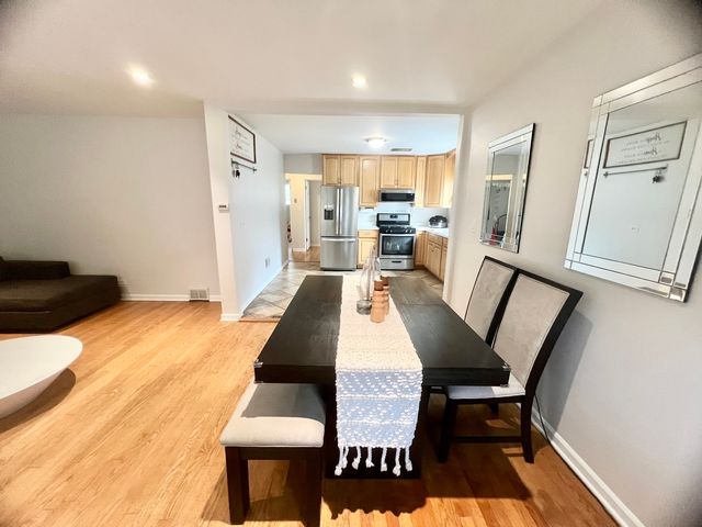 3639 DORA Street, Franklin Park, IL 60131