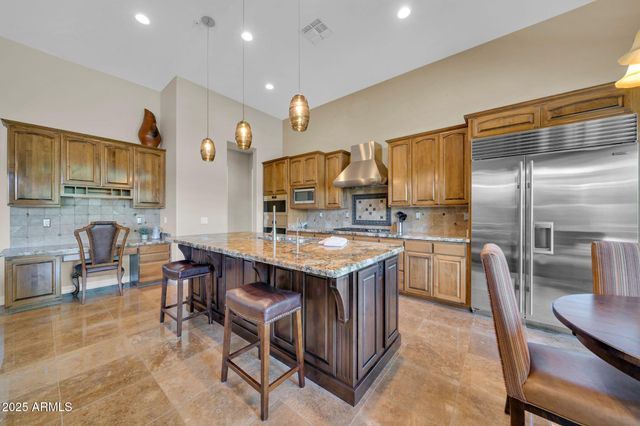 7500 E PONTEBELLA Drive, Scottsdale, AZ 85266
