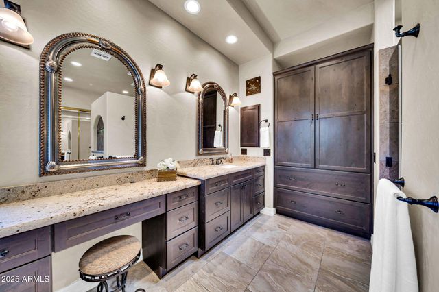 7500 E PONTEBELLA Drive, Scottsdale, AZ 85266