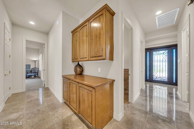 7500 E PONTEBELLA Drive, Scottsdale, AZ 85266