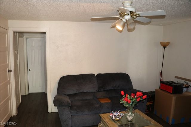 50 North 27th Street, Las Vegas, NV 89101