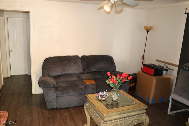 50 North 27th Street, Las Vegas, NV 89101