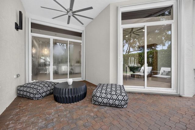 9469 VIA ELEGANTE, Wellington, FL 33411