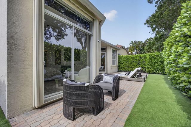 9469 VIA ELEGANTE, Wellington, FL 33411