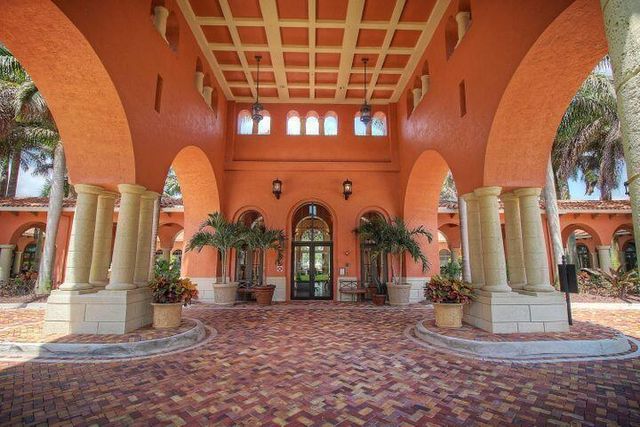 9469 VIA ELEGANTE, Wellington, FL 33411