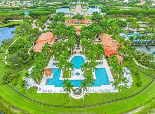 9469 VIA ELEGANTE, Wellington, FL 33411