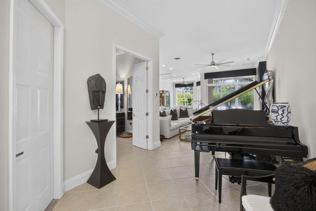 9469 VIA ELEGANTE, Wellington, FL 33411