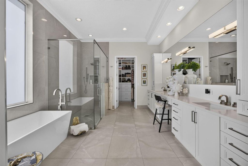 9469 VIA ELEGANTE, Wellington, FL 33411