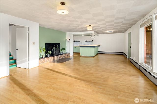 452 11th Street, Blaine, WA 98230