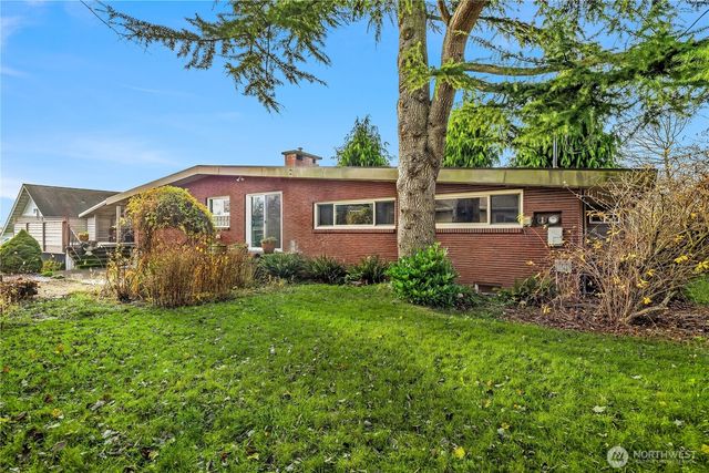 452 11th Street, Blaine, WA 98230