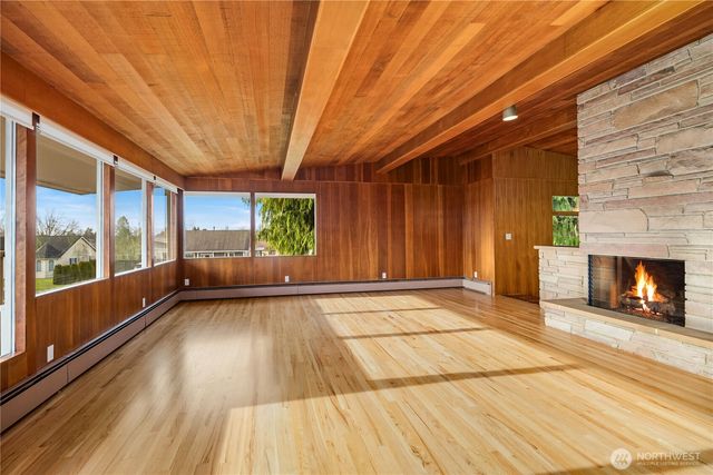 452 11th Street, Blaine, WA 98230