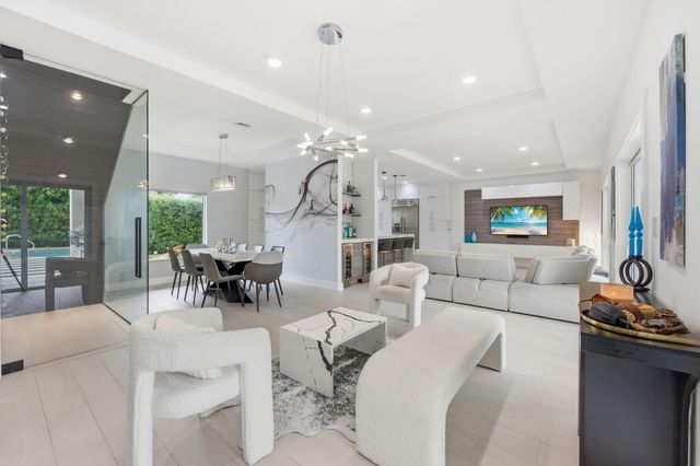 1044 NW 6th Drive, Boca Raton, FL 33486