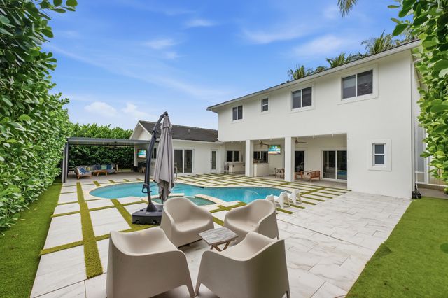 1044 NW 6th Drive, Boca Raton, FL 33486